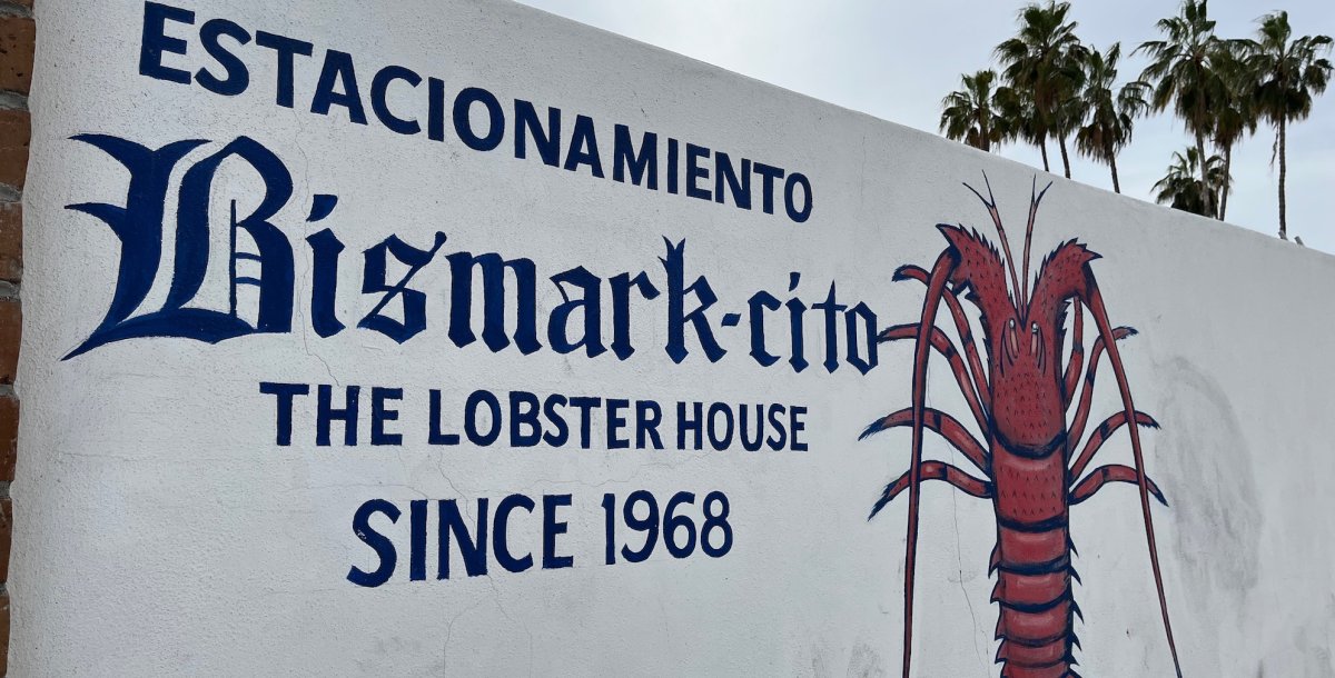 Sign for the classic lobster house, Bismarkcito on the Malecon in La Paz, 