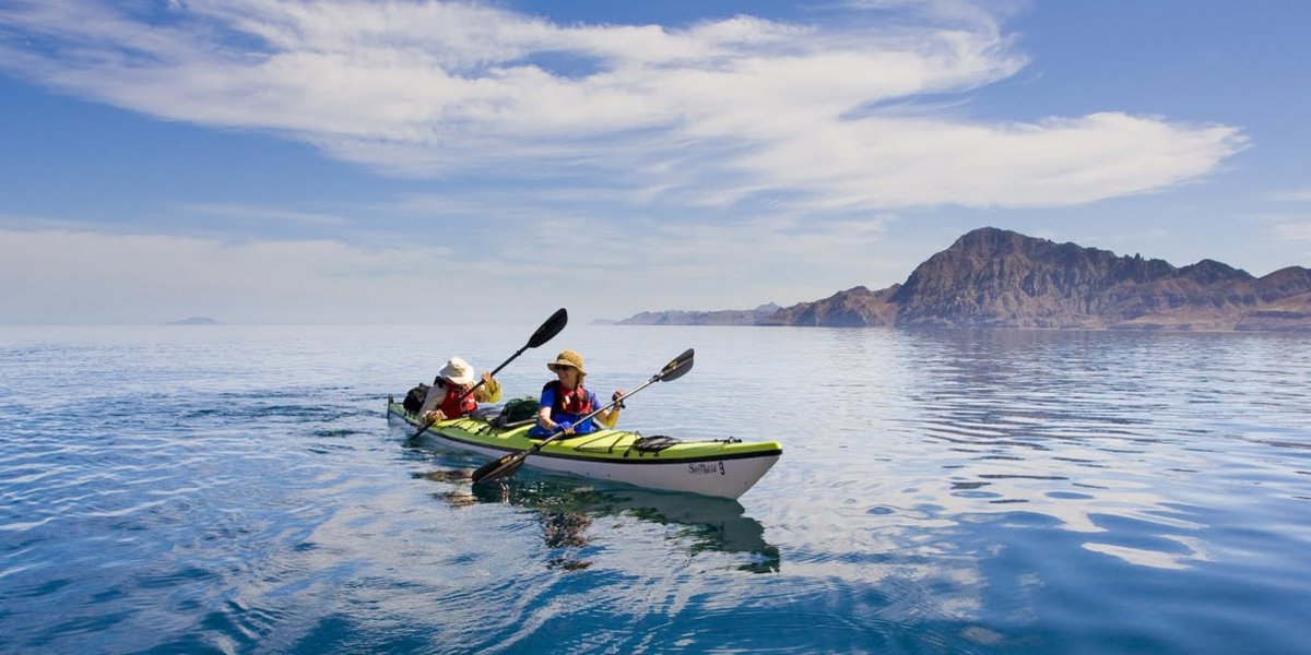 A couple Kayaking in Loreto Baja